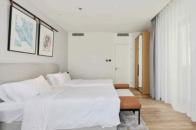 EXCLUSIVE OPPORTUNITY TO PURCHASE A LUXURIOUS DUPLEX — photo 10